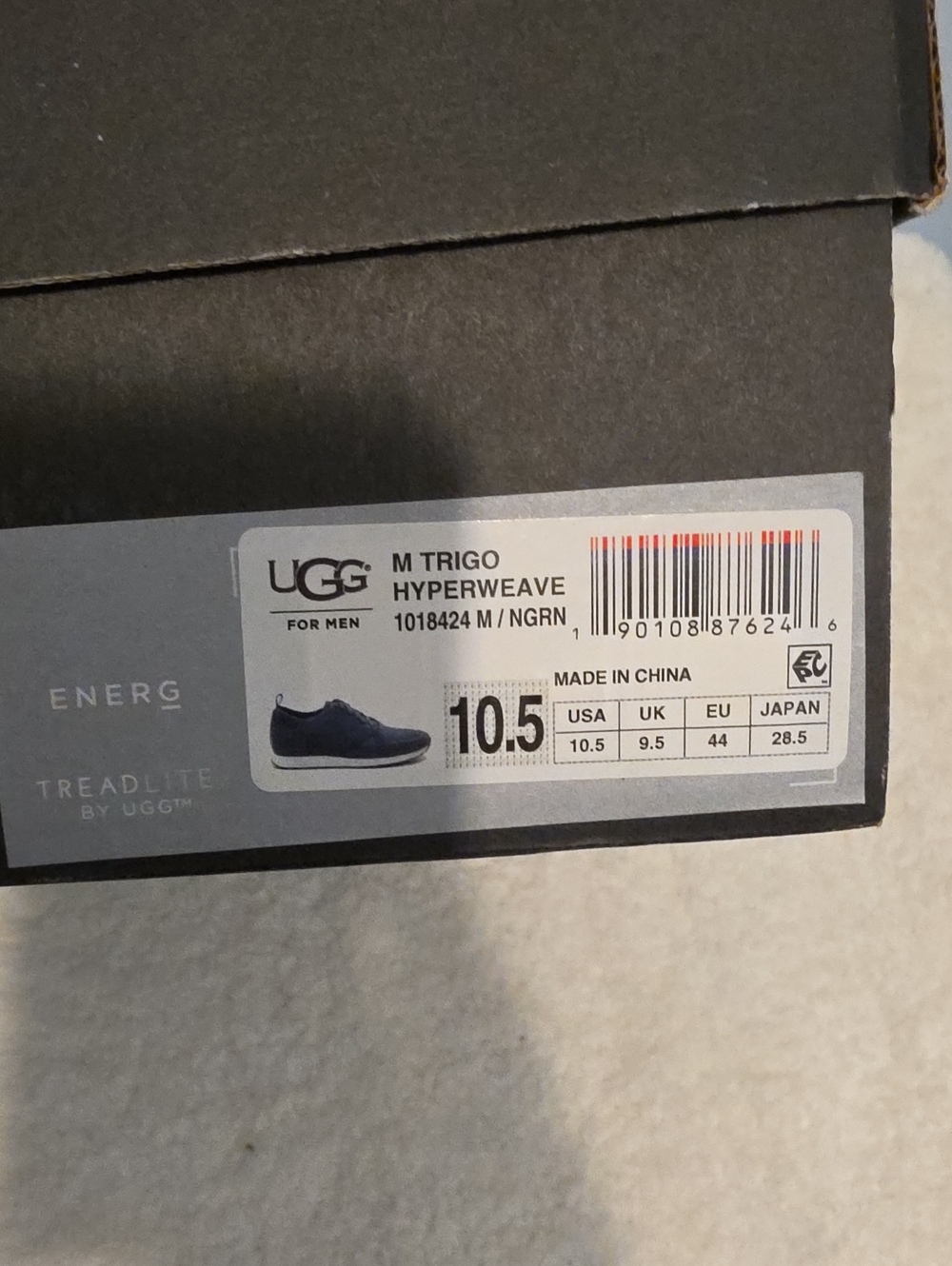 UGG Men Trigo Hyperweave Sneakers in Navy
